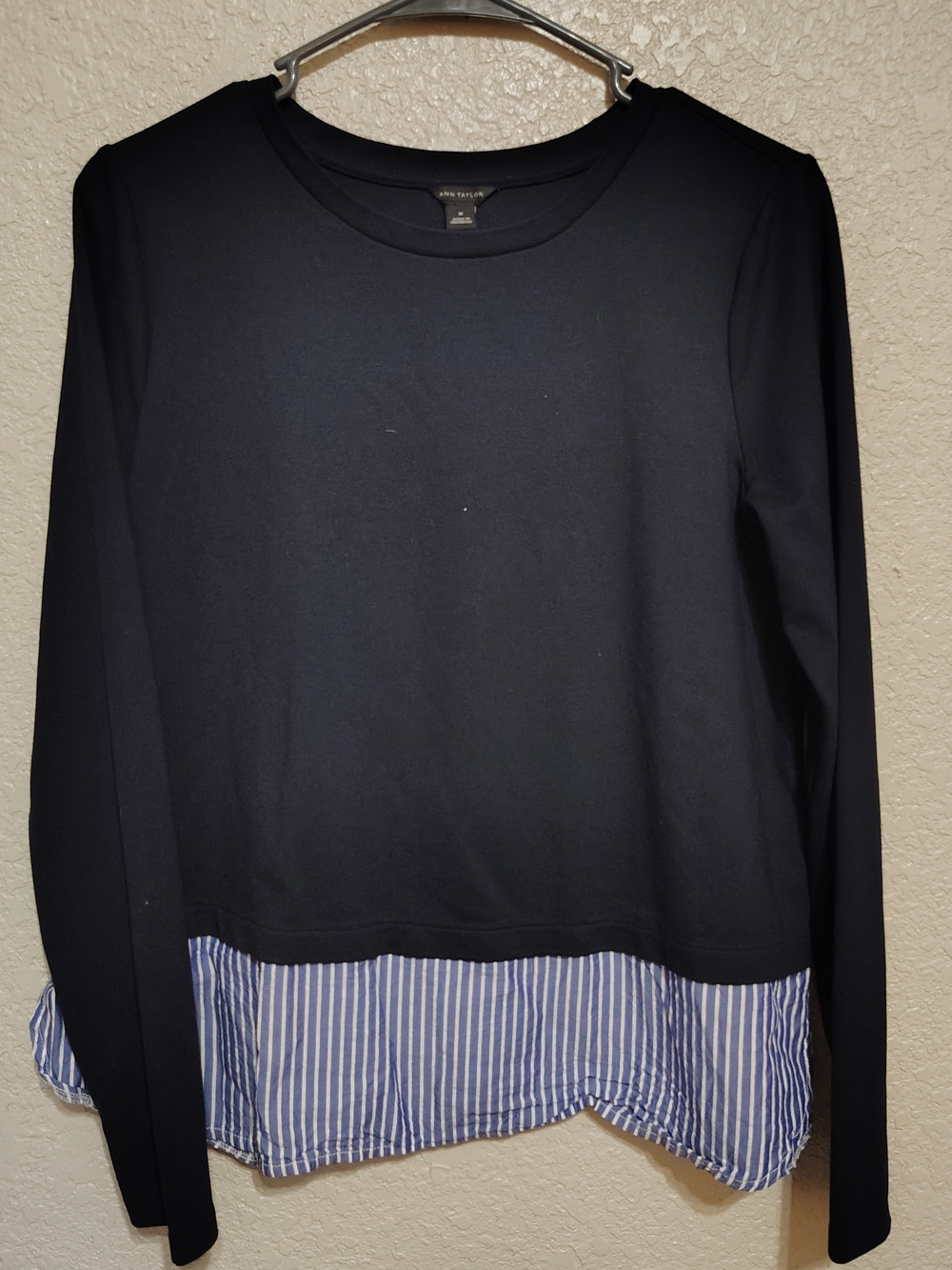 Ann Taylor Navy Short-Sleeve Crewneck Top